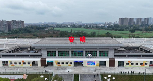 ���ꭺ�Ӯȴ�C���M�ݰ�a�����G��