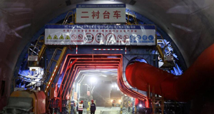 假期攻坚 京西筑通途