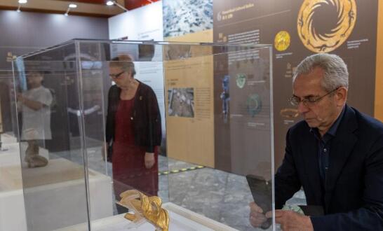 "青铜之光——古蜀文明特展"在雅典开幕