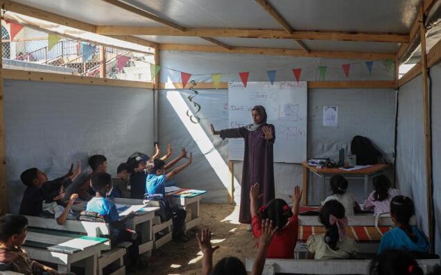 加沙地带的临时课堂