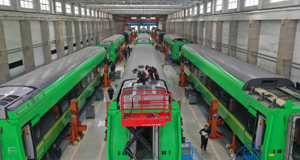 “火车医生”助力暑运