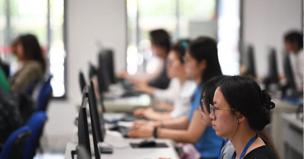 ��Ĭ�ٰ��ҵ����u�@���Ǳ��i