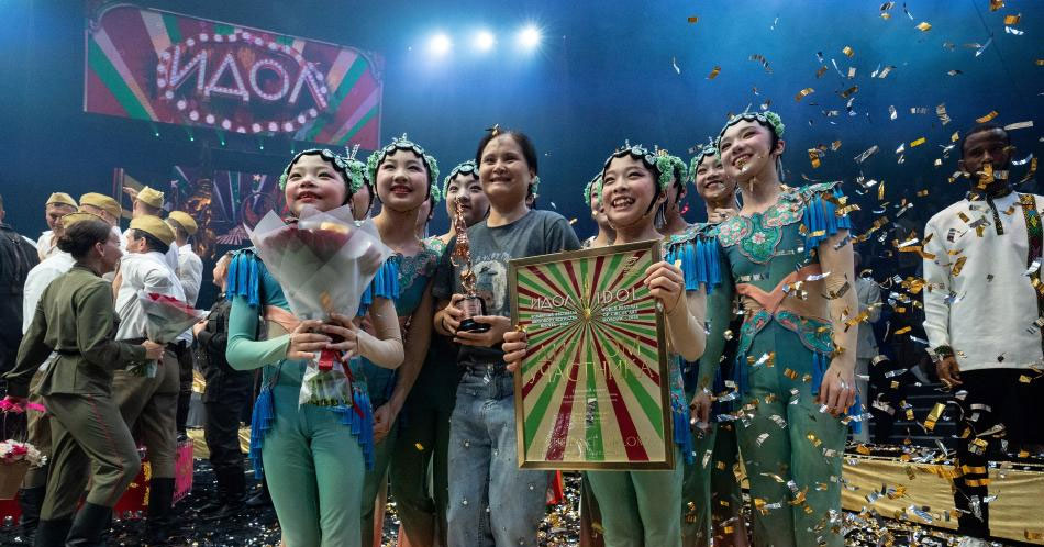 中国杂技在俄罗斯摘金夺铜