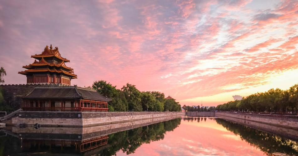 北京雨后迎晚霞