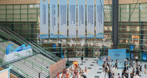 走进上海合作组织媒体智库峰会会场