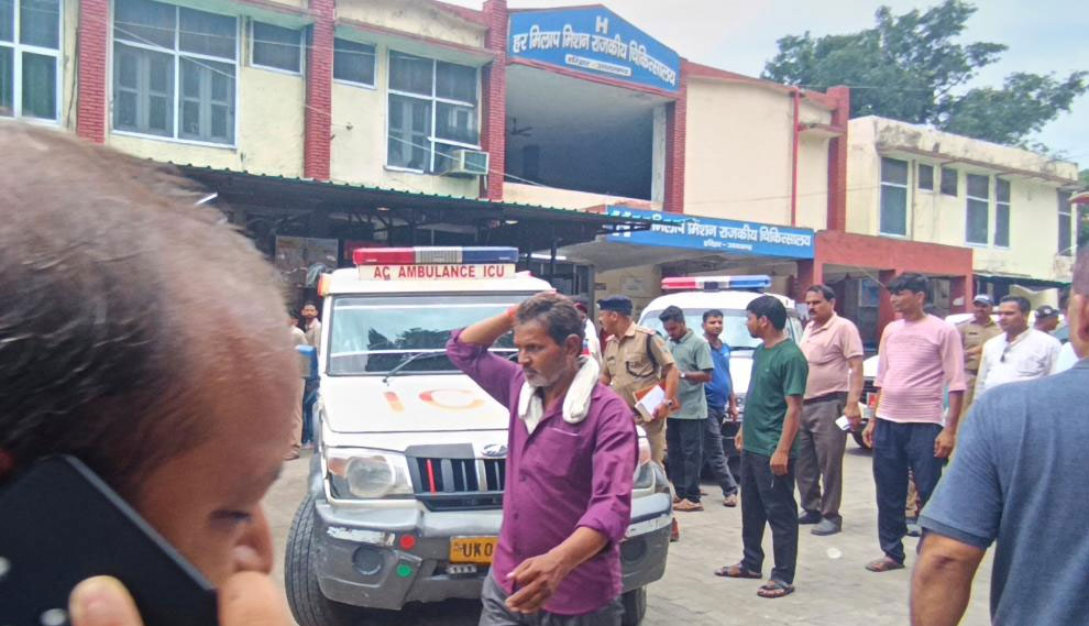 印度北部一神庙发生踩踏　至少6人死亡