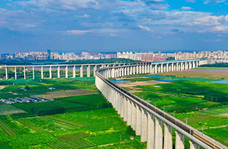 �L����e���`�����Y��