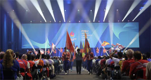 �j�ǥͮL�u�B�ʷ|����